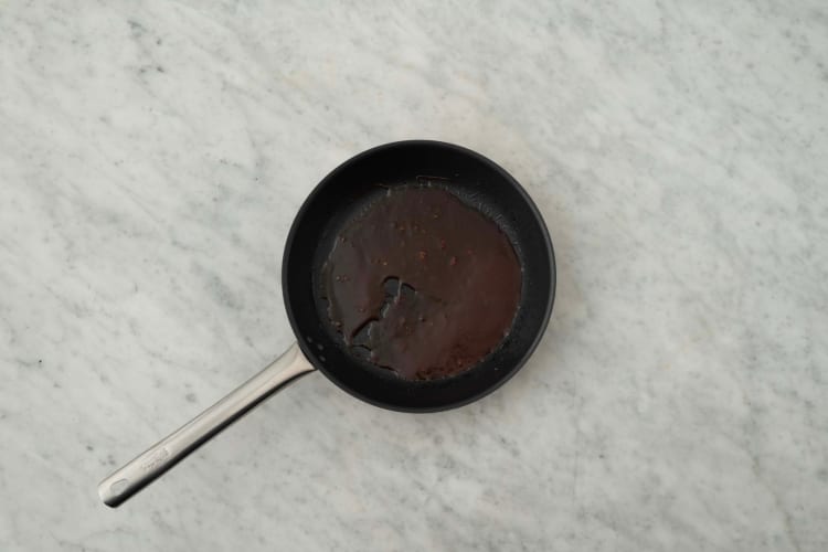 Lav 'tonkatsu'-sauce