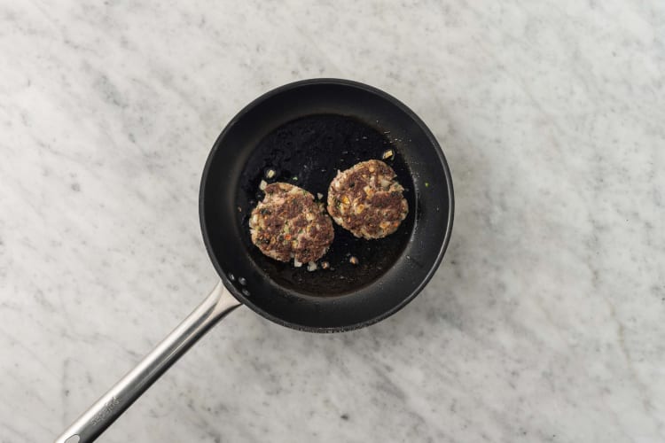 Cuocere gli hamburger
