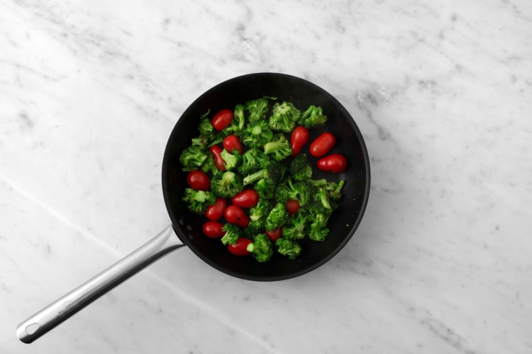 Pan-fry veggies