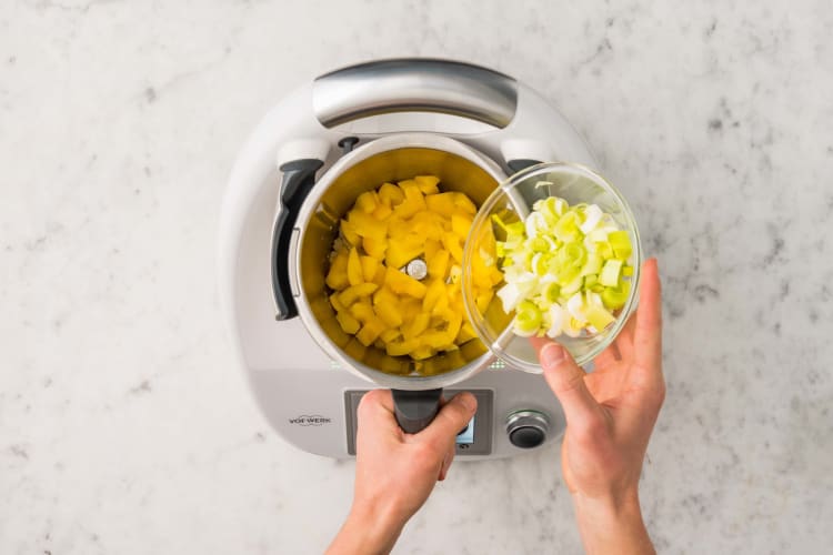 KOCHEN & BACKEN