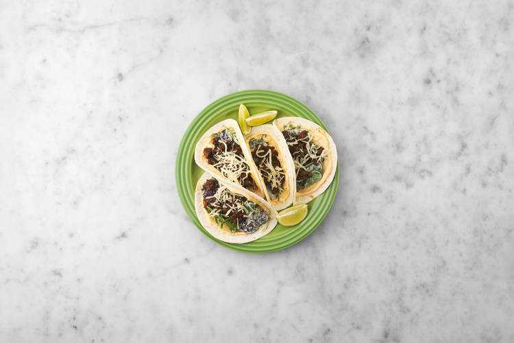 Tacos mit BBQHackfleisch und Gouda Rezept HelloFresh