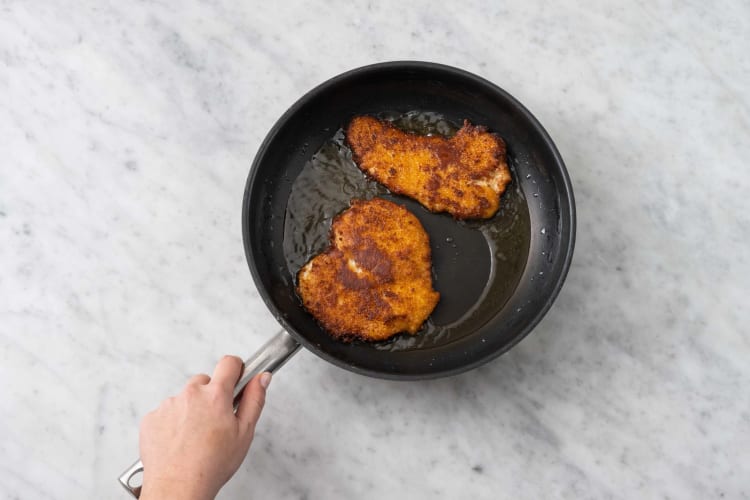 Schnitzel bakken