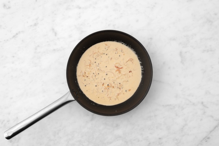 Make your Peppercorn Sauce