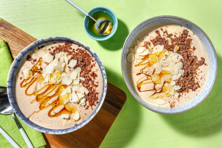 Smoothie à la banane & beurre de cacahuète - lait, graines de chia