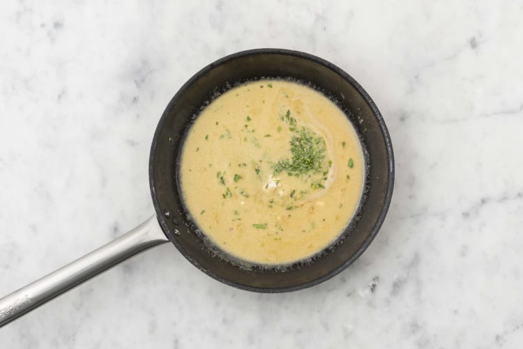 Make your Tarragon Sauce