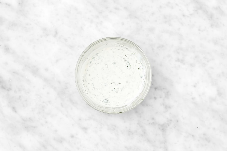 Bland dillsaus