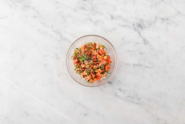 Preparare il pico de gallo