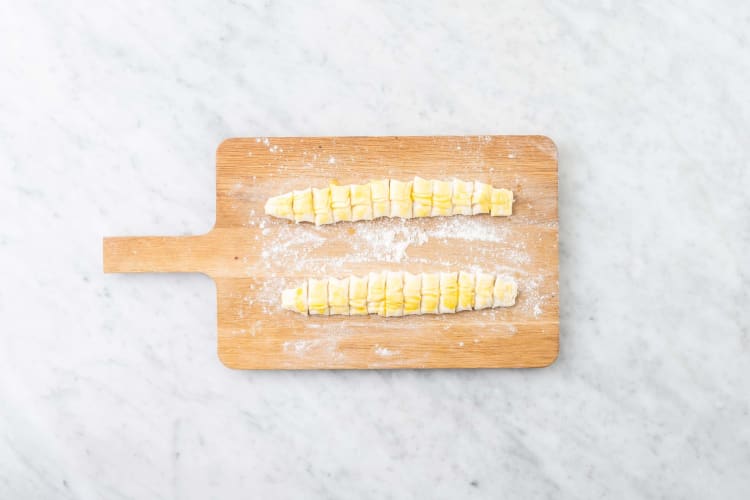 Préparer les petits pains au fromage