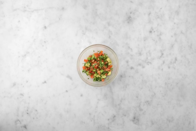 Préparer le pico de gallo