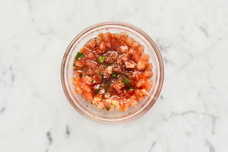 Make salsa