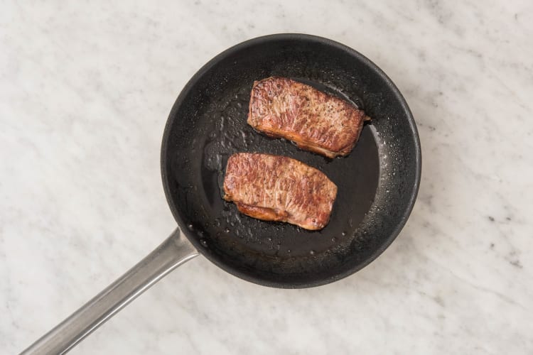 PAN-FRY STEAK