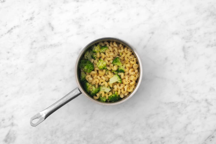 Cook cavatappi and broccoli