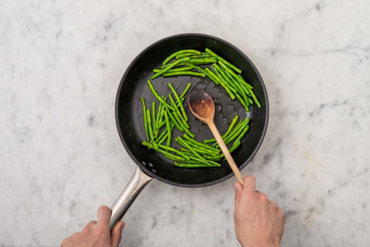 Faire cuire les haricots verts