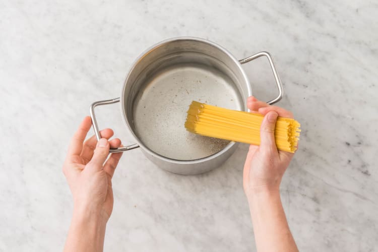 COOK LINGUINE & MAKE GARLIC CIABATTA