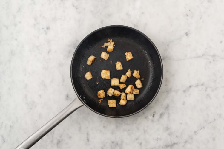 Cook DIY croutons