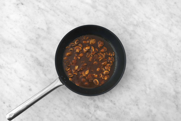 Irish Sirloin Steak in Truffle Mushroom Sauce Recipe HelloFresh