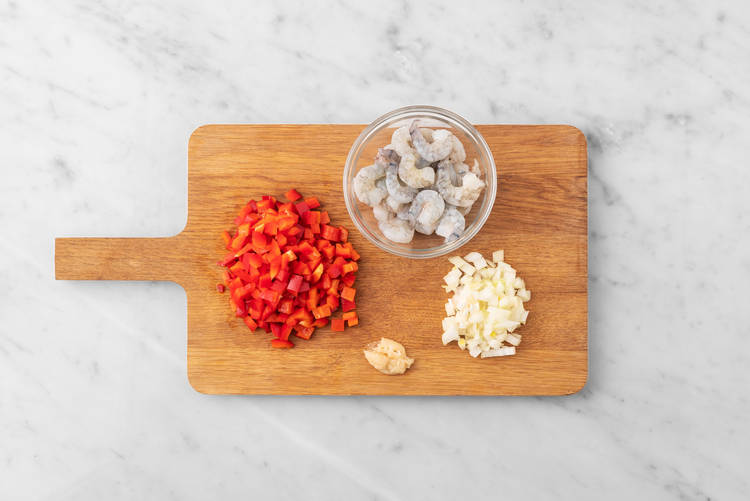 Creamy SunDried Tomato Pesto Shrimp Recipe HelloFresh