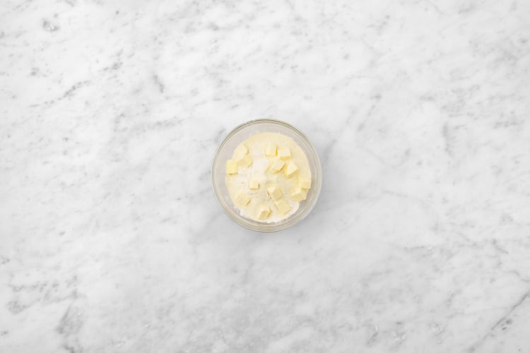 Make pupusa dough