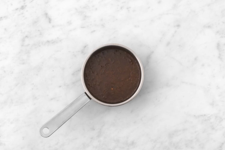 Make onion gravy