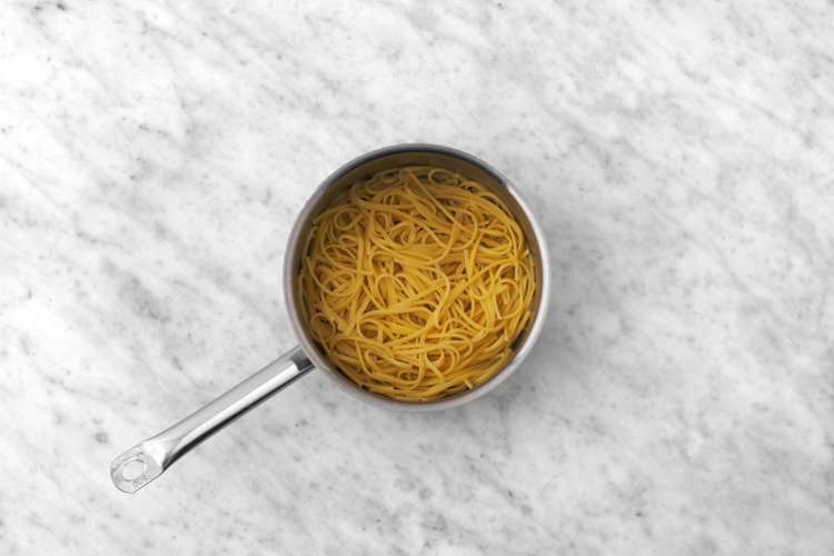 Make the Pasta	