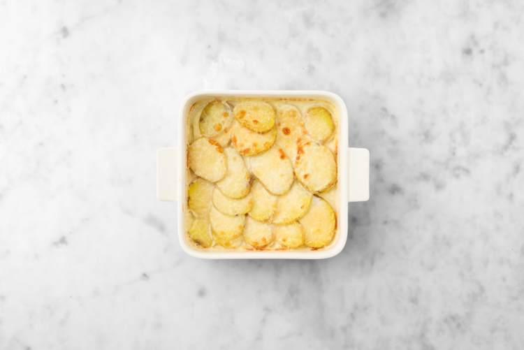Gratina las patatas