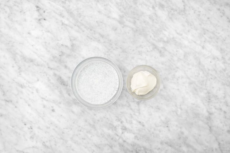 Tillsätt yoghurt