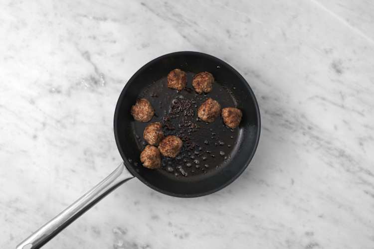 Stek köttbullar