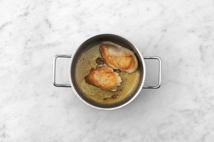 Hähnchen anbraten