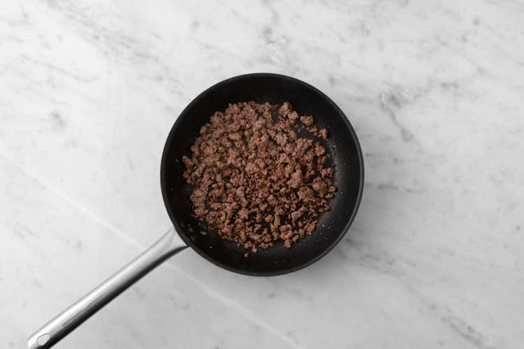 Fry the Mince and Veg
