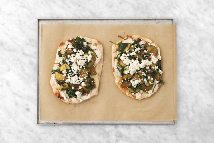 Naanpizza maken