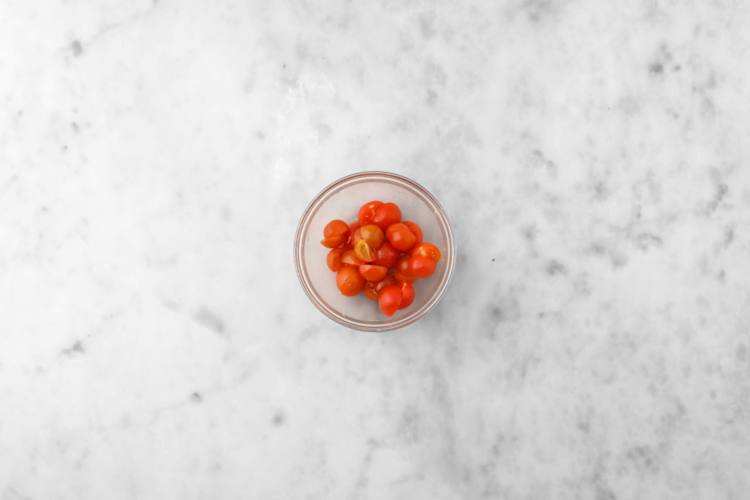 Adereza los tomates