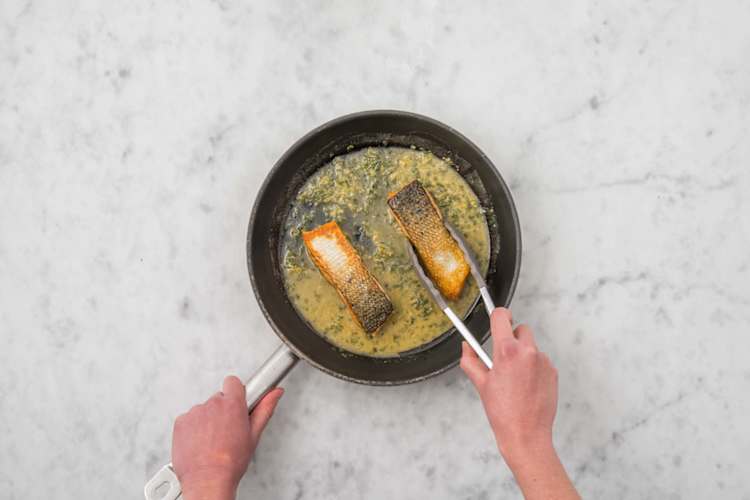 Tilsæt bouillon