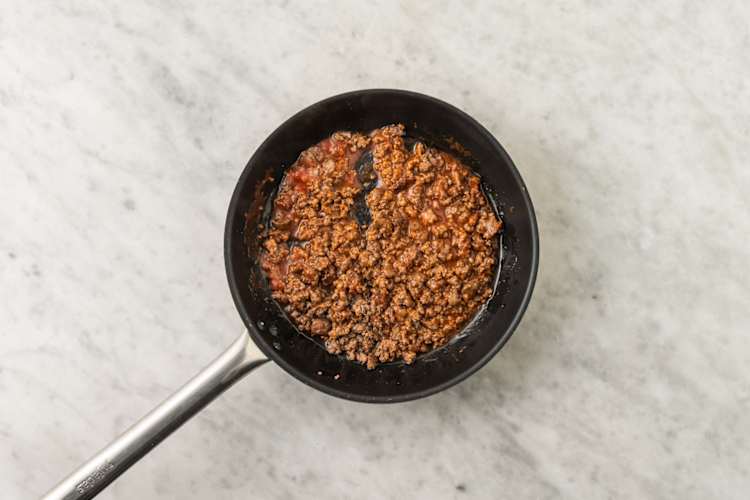 Cook plant-based protein shreds