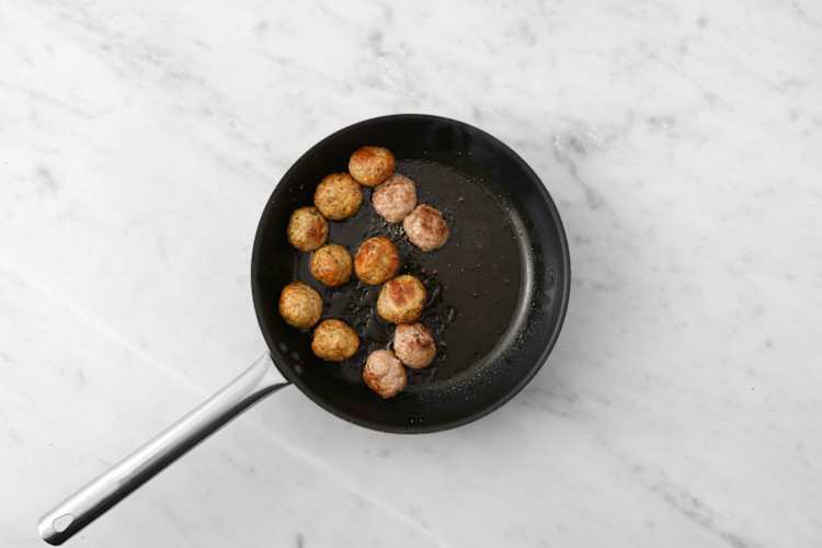 Cuocere le polpette