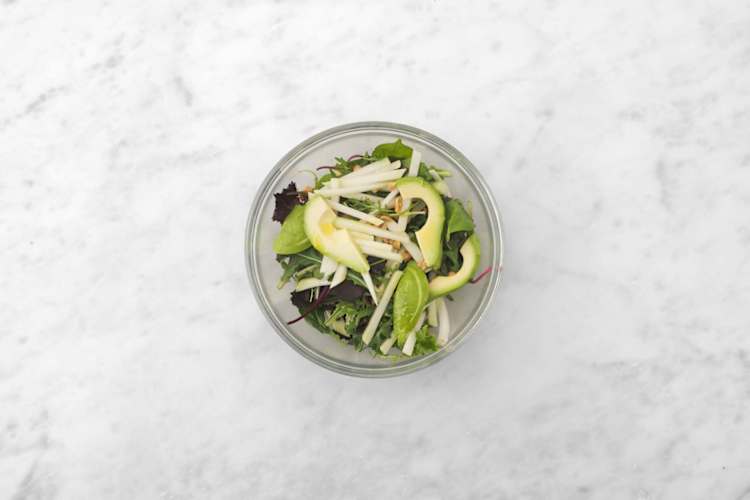 Blanda sallad