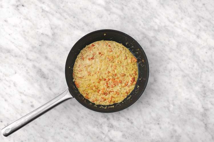 Cook the filling 