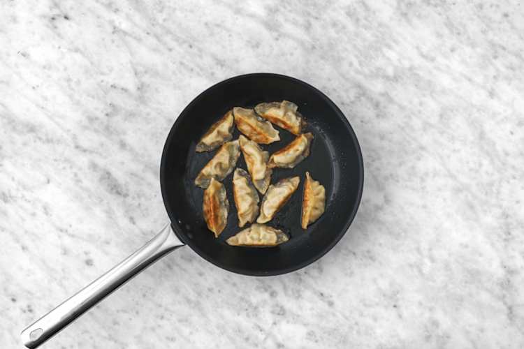 Stek gyoza