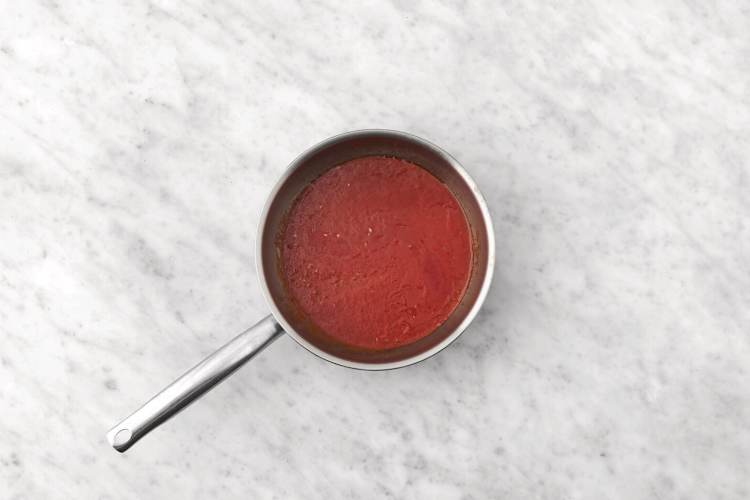 Make the parmigiana sauce 