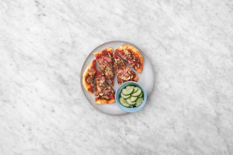 Une pizza ! Une !