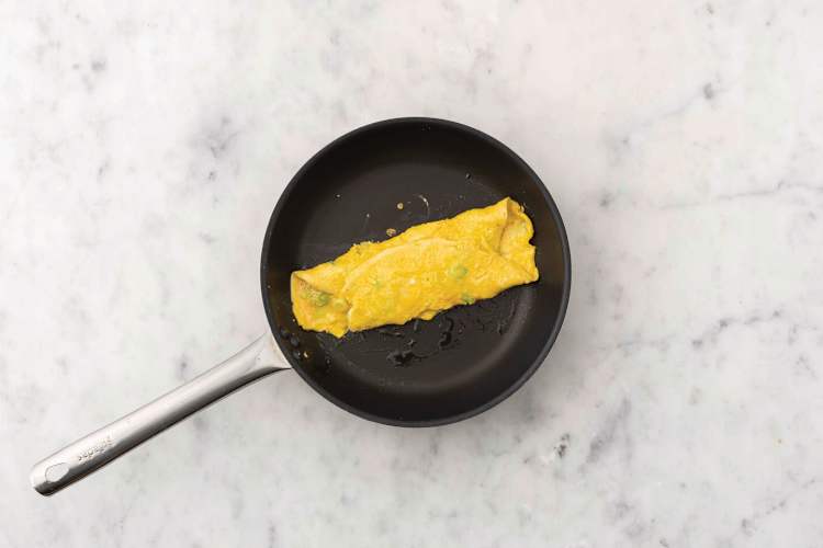 Cook the omelette