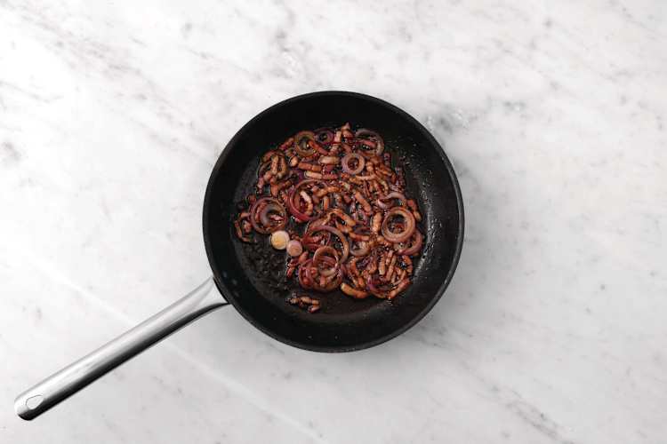 Make the bacon jam