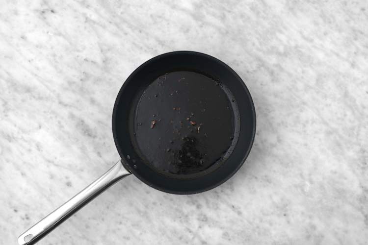 Cook the broccoli & heat sauce 