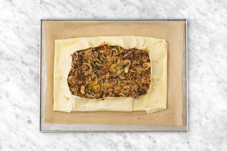 Assemble the galette
