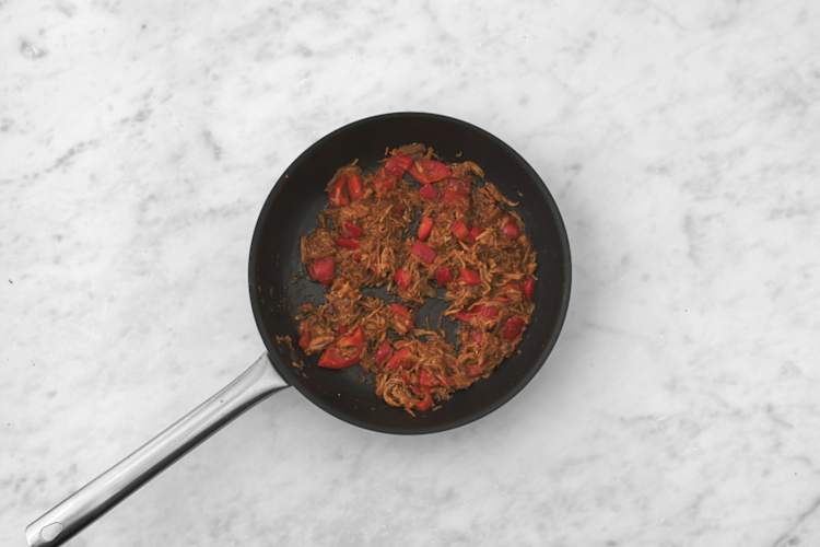 Cook the capsicum &  veggie  mince 