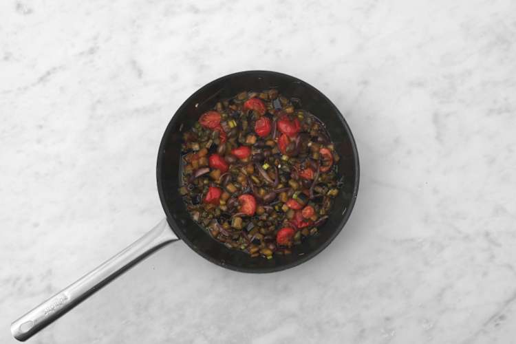 Cuocere la caponata