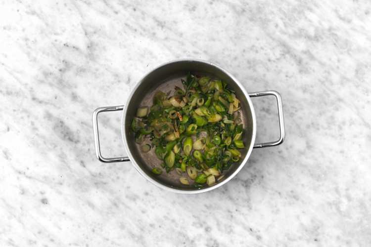 Saltea las verduras