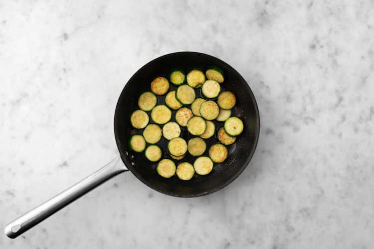 Cuocere le zucchine 