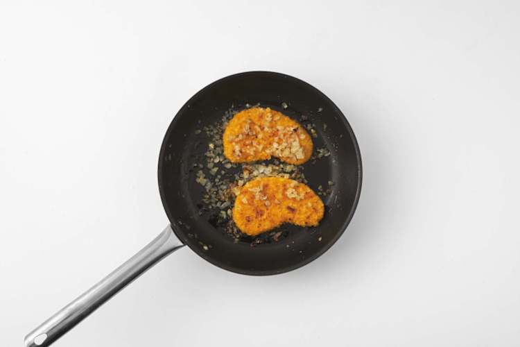Schnitzel bakken