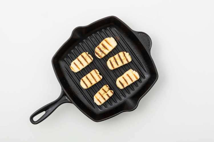 Halloumi grillen