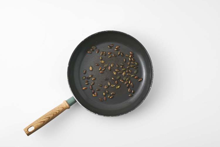 Pompoenpitten roosteren